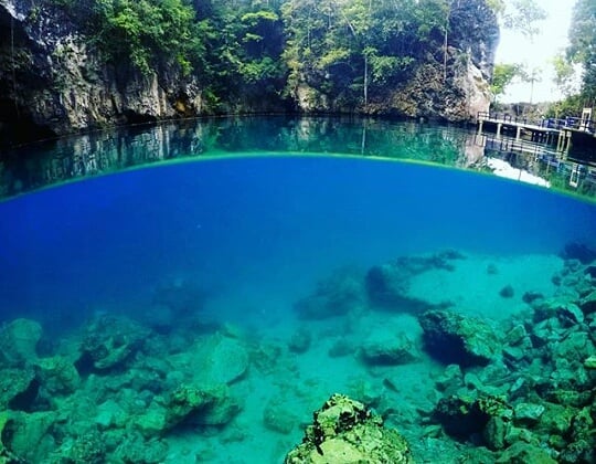 Menyelam di Danau Biru Kolaka Utara