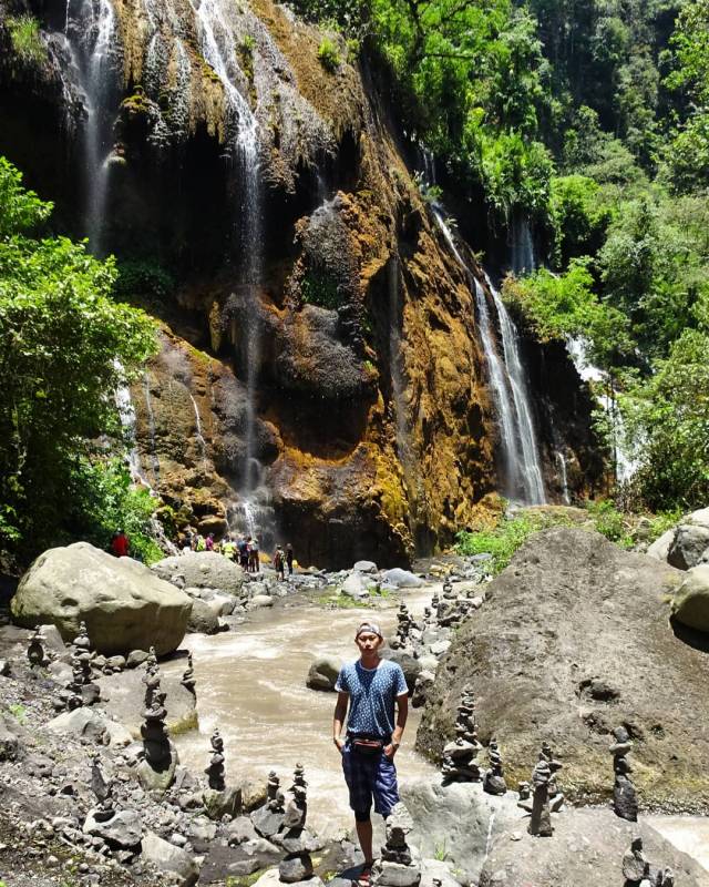 Air Terjun Goa Tetes by andy tanzil