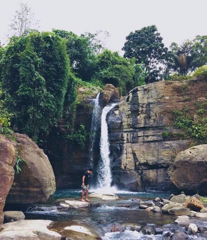 Air terjun coban tundo by @vickyloudoe