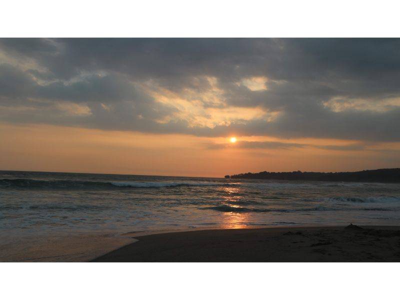 Sunset di Pantai Sawarna by GMap