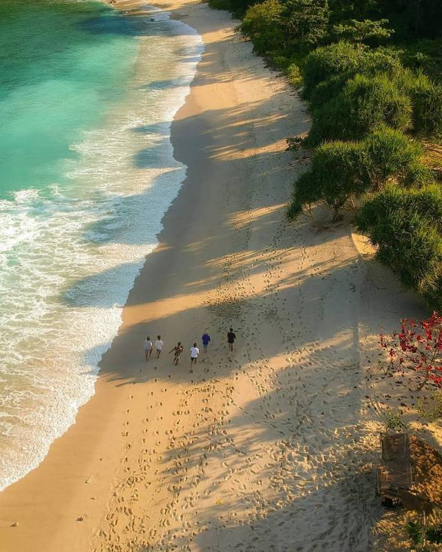 View Pantai Wedi Ireng by @ekogatan