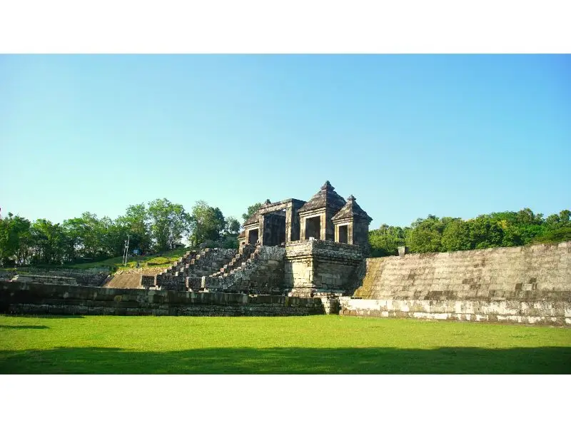 Halaman Candi Ratu Boko by Gmap.