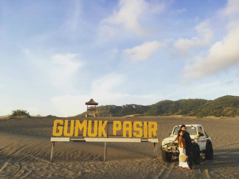 Sewa Jeep di Gumuk Pasir Parangkusumo By @jeep wisata gumukpasir