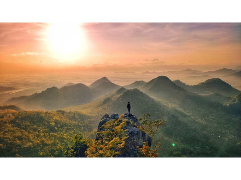 Sunrise di Bukit Cumbri Wonogiri by Gmap