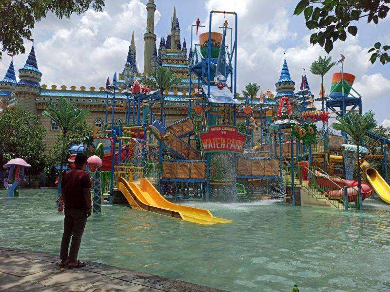 Ciputra Waterpark Surabaya 1