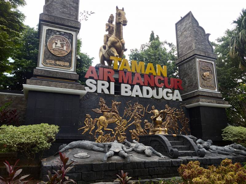 Taman Air Mancur Sri Baduga