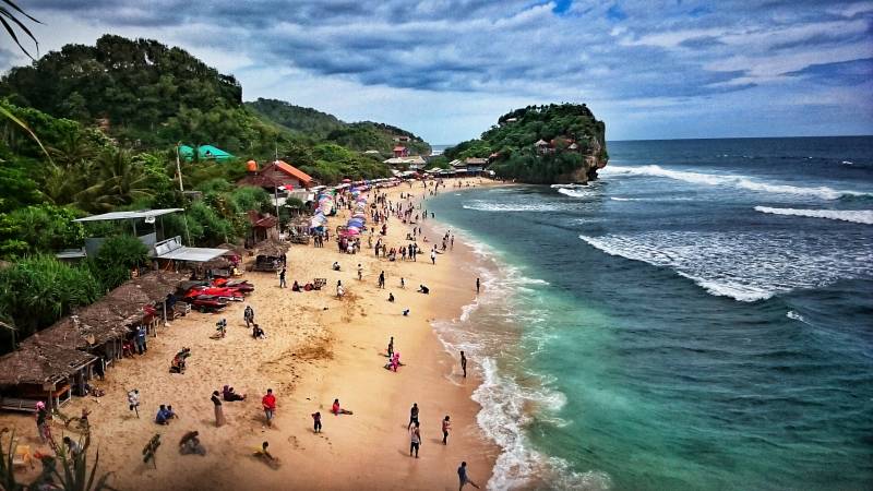 Pesona Pantai Indrayanti dari atas via gmap