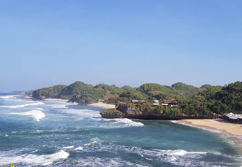 Sekilas Tentang Pantai Drini