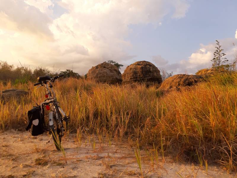 Senja di Bukit Jamur Gresik