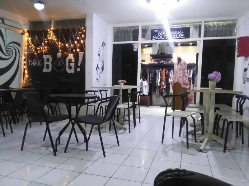 Cafe di Purwokerto Whiteness Cafe min