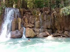 air terjun tetewa