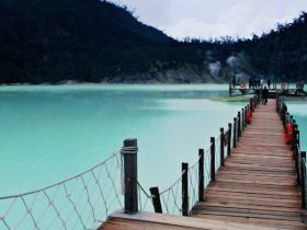 Jembatan Kawah Putih