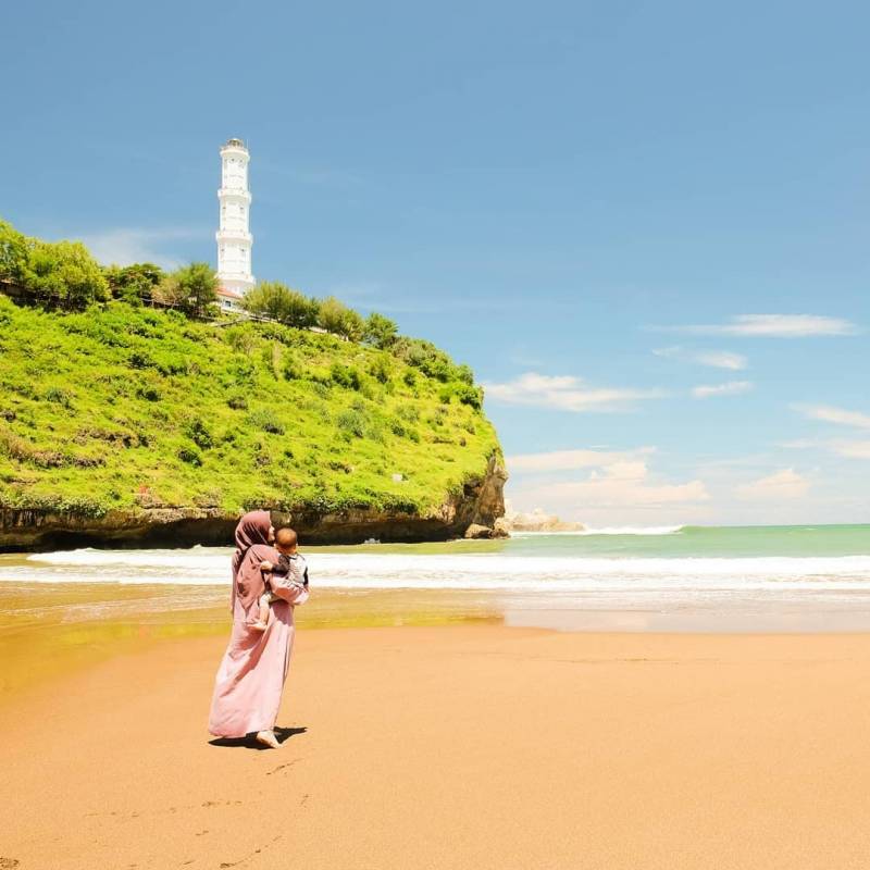 Menara Pantai Baron