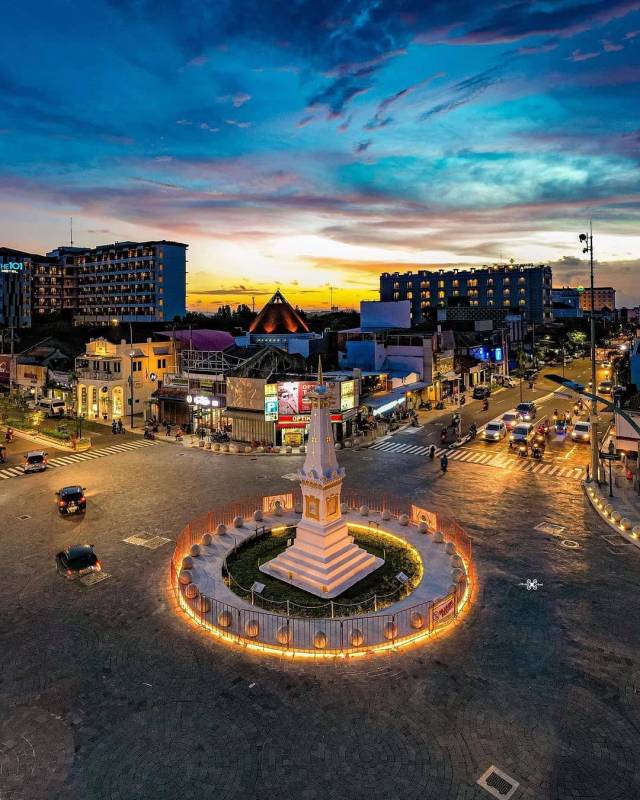 Tugu Jogja