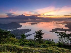 Waduk Gajah Mungkur