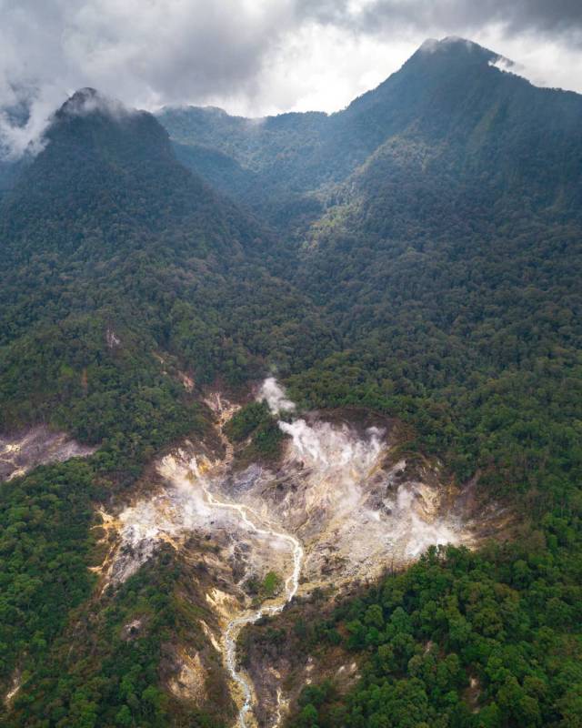 Gunung Salak by @indrasutantoo