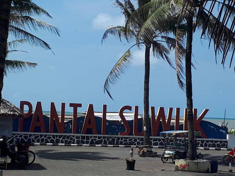 Pantai Suwuk View
