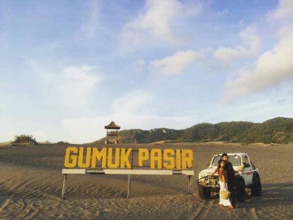 Sewa Jeep di Gumuk Pasir Parangkusumo By @jeep wisata gumukpasir