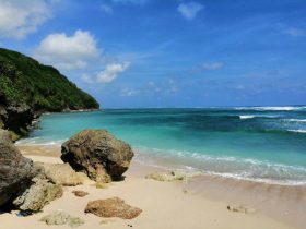 Keindahan Pantai Green Bowl by Gmap