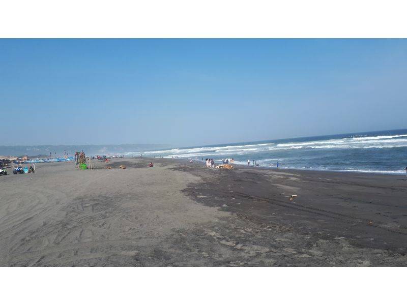 Keindahan pasir putih pantai Goa Cemara by Gmap