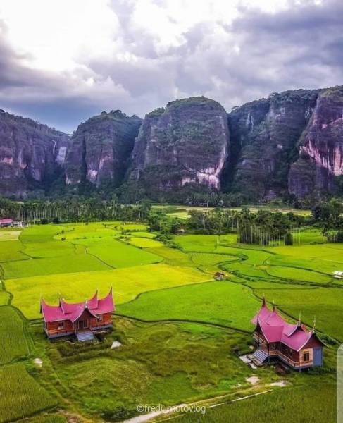 Lembah Harau By @idhamam626