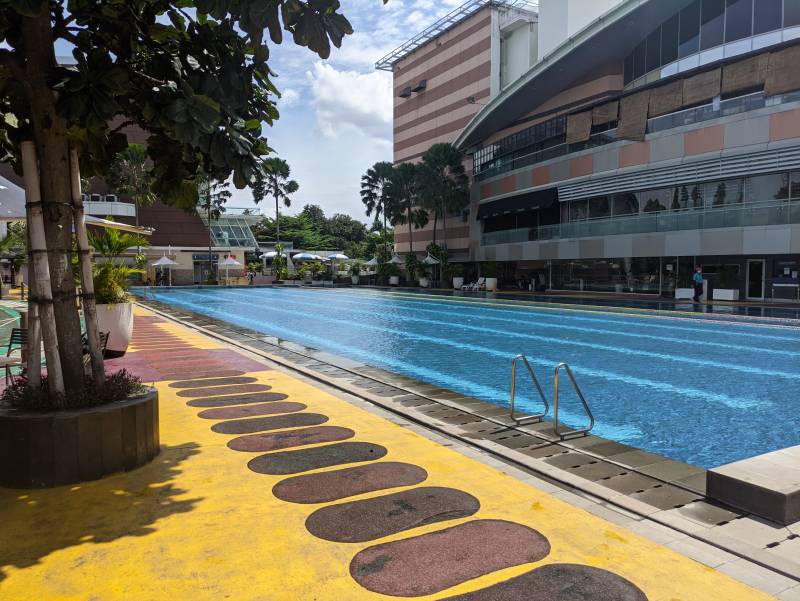 Pondok Indah Waterpark Kolam Renang