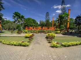 Tempat Wisata di Malang Alun alun malang