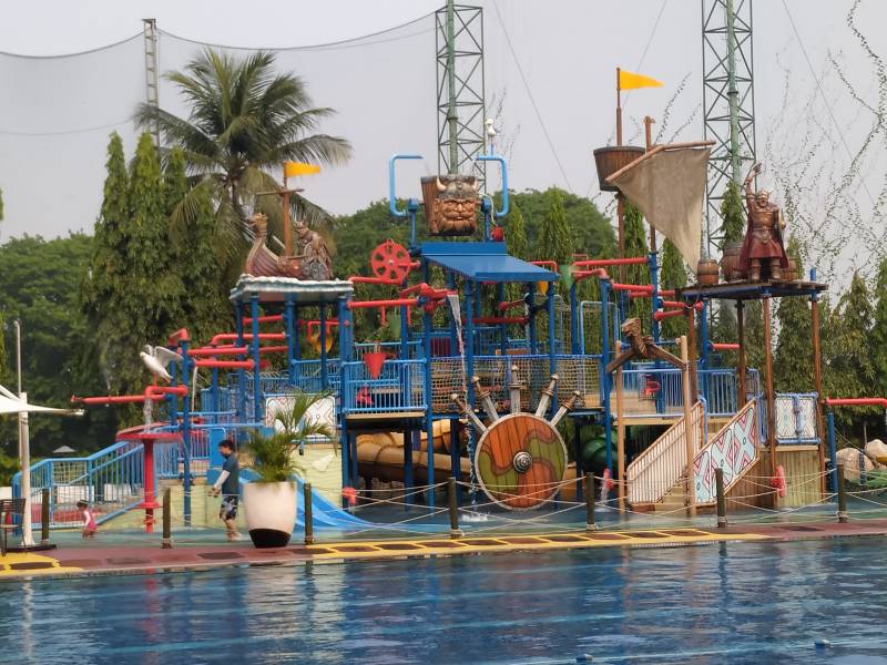 Wahan Pondok Indah Waterpark