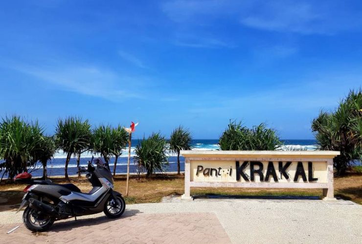 Keindahan Pantai Krakal Jogja