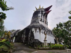 Gereja Ayam Magelang