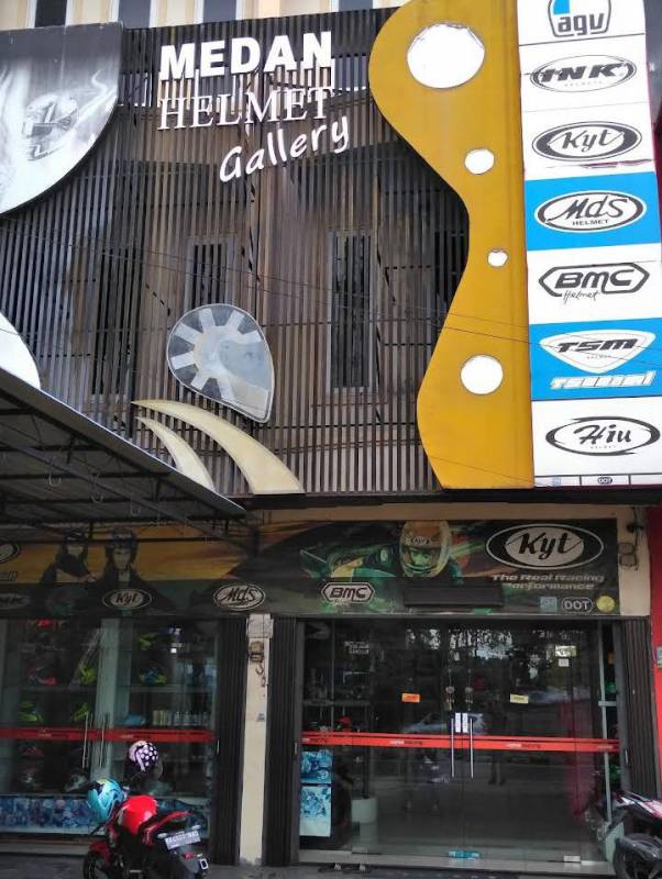 3. Medan Helmet Gallery