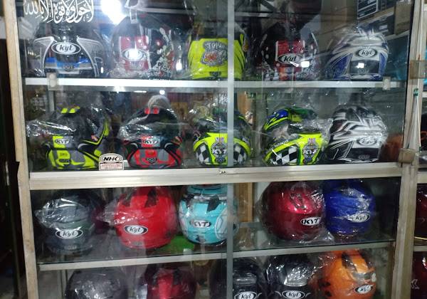 Toko Helm Minang Motor