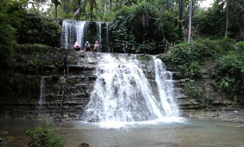 Air Terjun Kalicurug