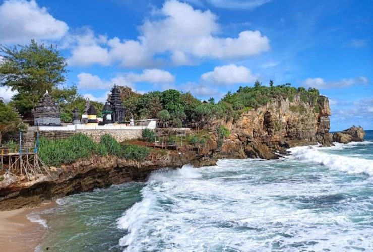 Pantai Ngobaran Gunung Kidul