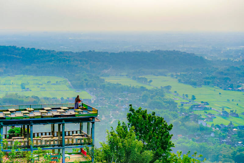 Pemandangan Bukit Bintang dari Resto