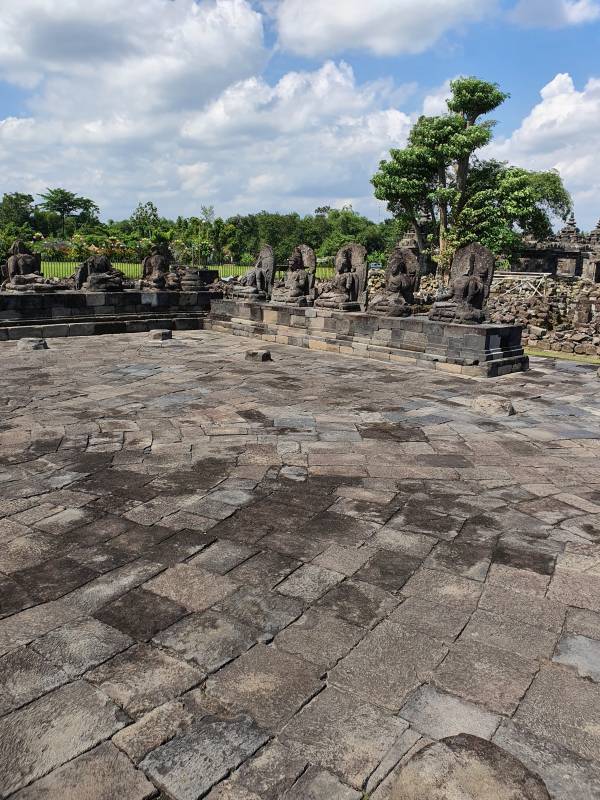 Candi Plaosan Kidul