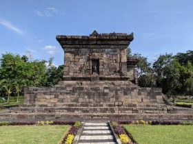 Candi Badut Malang