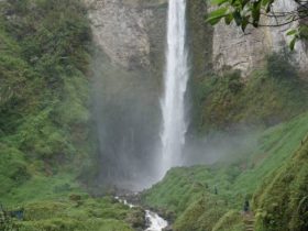 Air Terjun Sipiso Piso