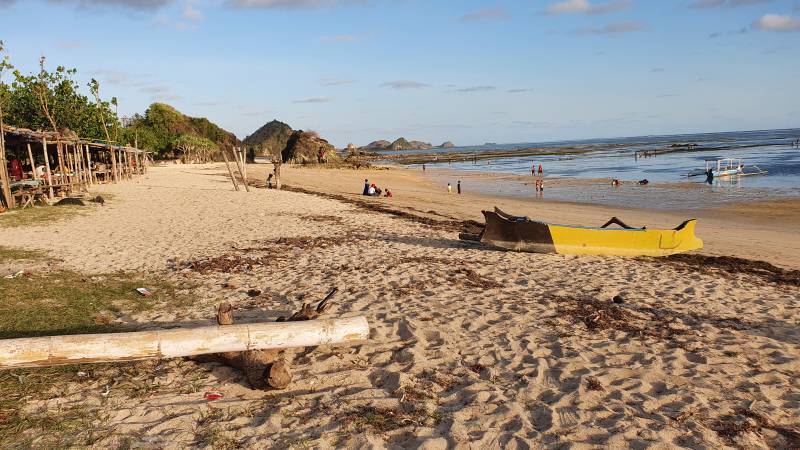 Pesona Pantai Kuta Lombok Dan Legenda Putri Mandalika Panduanwisata Id