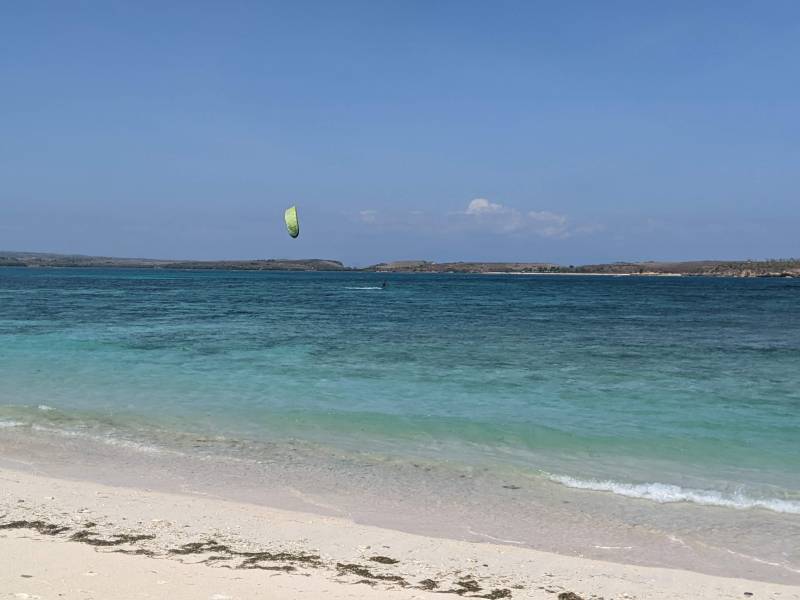 Keindahan Pantai Cemara Lombok