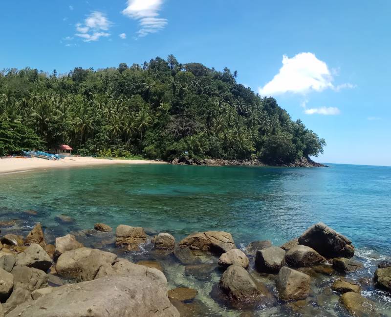 Keindahan Pantai Nanseri