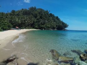 Pantai Nanseri Ambon