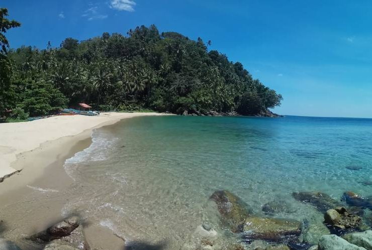 Pantai Nanseri Ambon